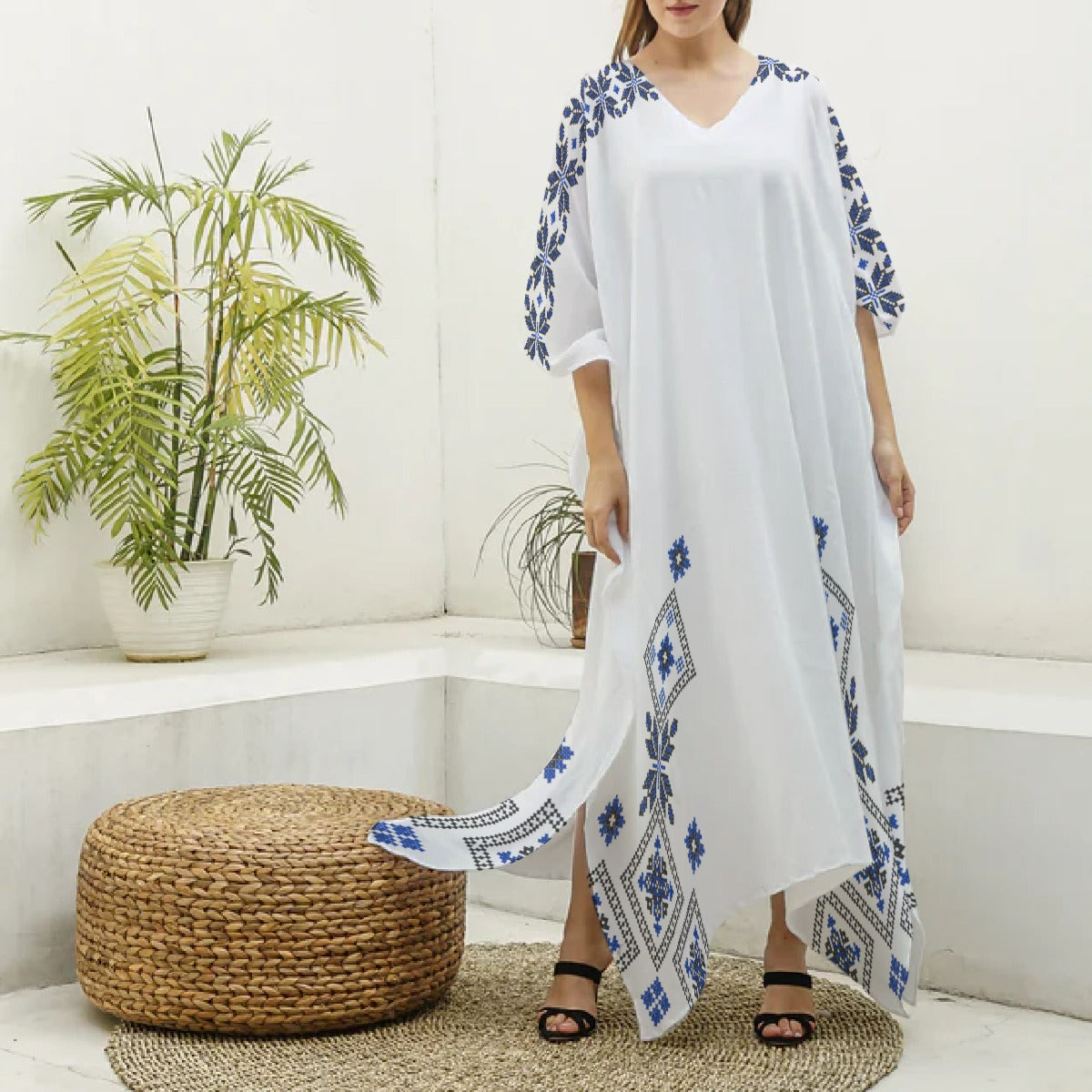 Blue Romanian Traditional Women's Imitation Silk V-neck Kaftan Robe